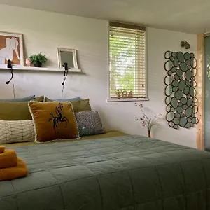 84huis Bed & Breakfast Amstelveen