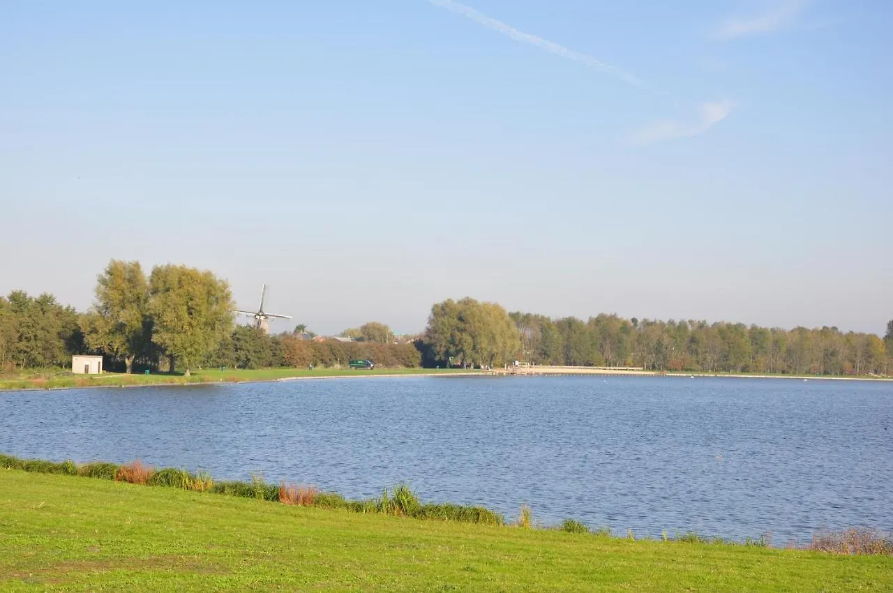 Bed en Breakfast Molenzicht Nootdorp 3*,  Nederland